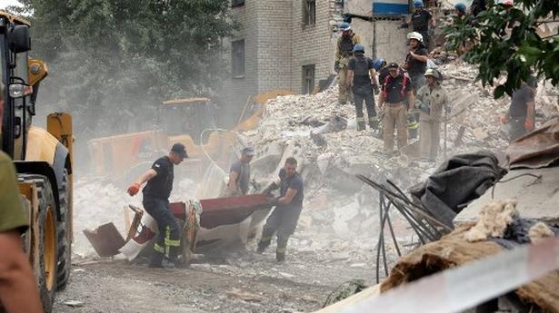 Russia-Ukraine crisis live updates | 15 killed, dozens feared trapped after Russian strike on Ukraine apartment building