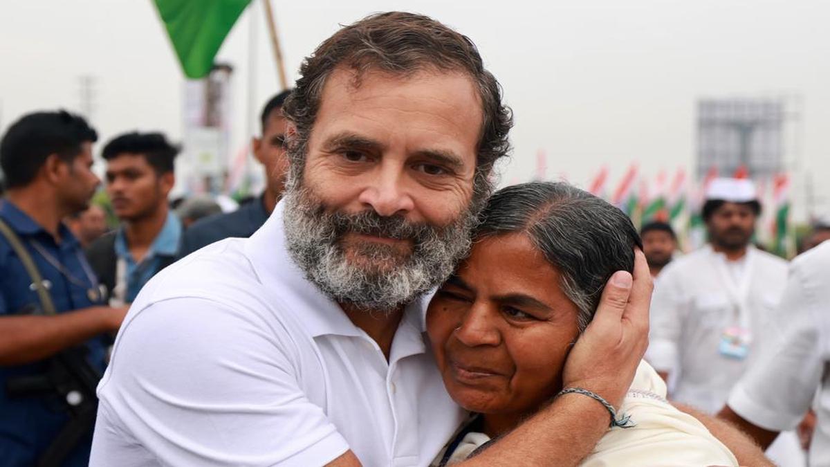 Bharat Jodo Yatra | Rohith Vemula's mother joins Rahul, extends solidarity