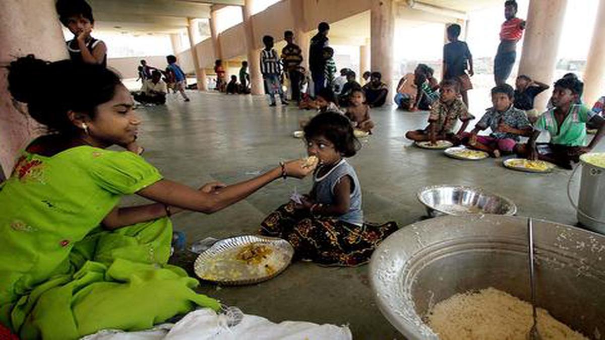 Cyclone Fani: clamour for food grows in Odisha - The Hindu