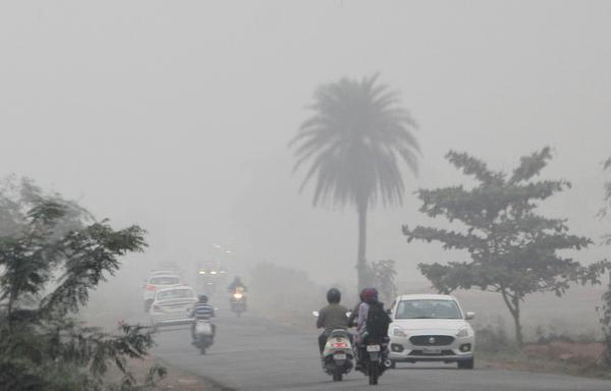 Odisha in grip of cold wave, Sonepur records 4 degrees Celsius - The Hindu