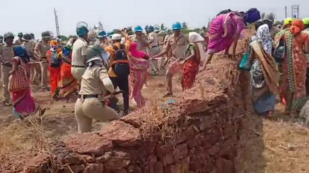 Rane-Thackeray rivalry spills over to Barsu row