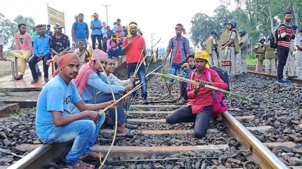 Kurmis lift rail blockade in West Bengal after five days