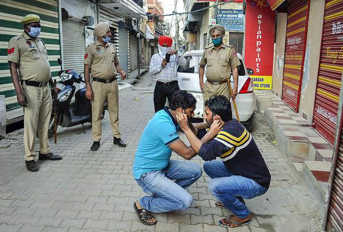 Индейцы в полиции. Indian Police Tahleouah. Indian Road Police.