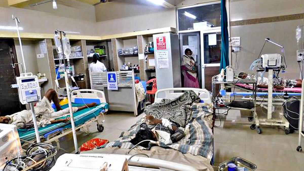 Youth dies in Maharashtra's Melghat as doctors suspect COVID-19, shunt him from one hospital to another