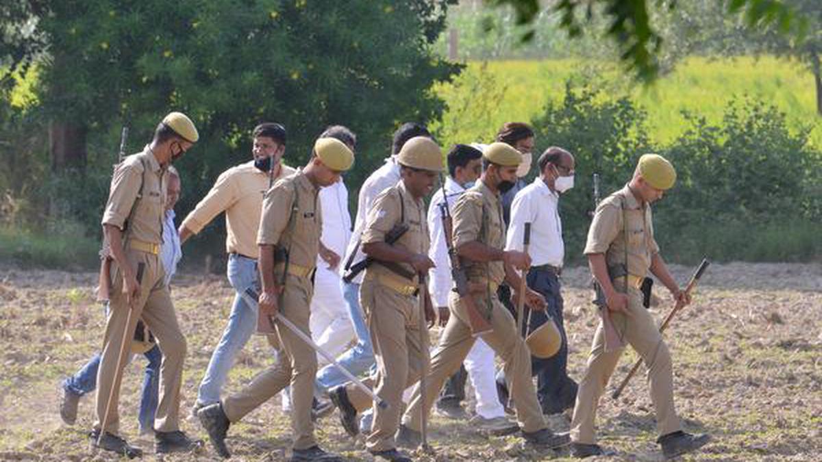 Mayawati, Priyanka Gandhi call for action against Hathras District Magistrate