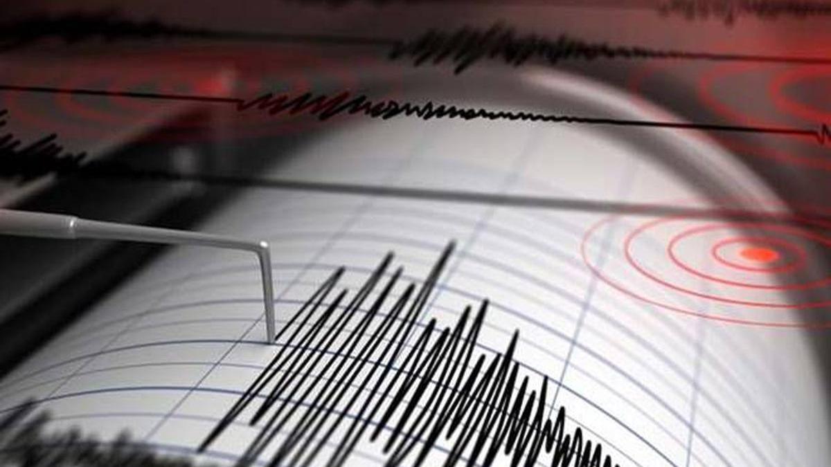 Magnitude 7 earthquake hits remote wilderness along Alaska-Canada border