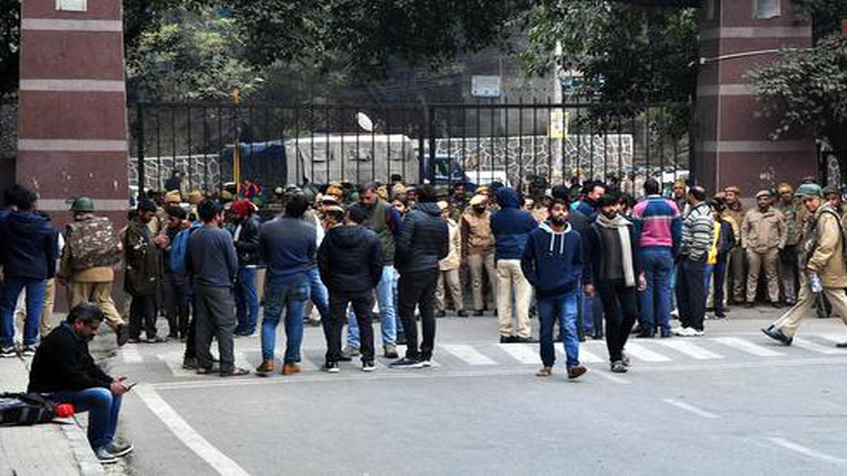 'Nine suspects' in JNU violence identified, claim Delhi Police