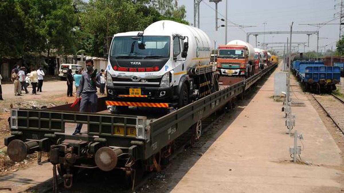 Covid-19 | Second ‘oxygen express’ reaches Delhi, third on its way, says Railways