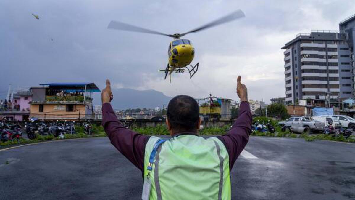 Nepal bans‘non-essential’ flights by helicopters after deadly crash