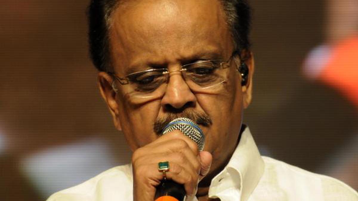 S.P. Balasubramaniam, Shinzo Abe awarded Padma Vibhushan