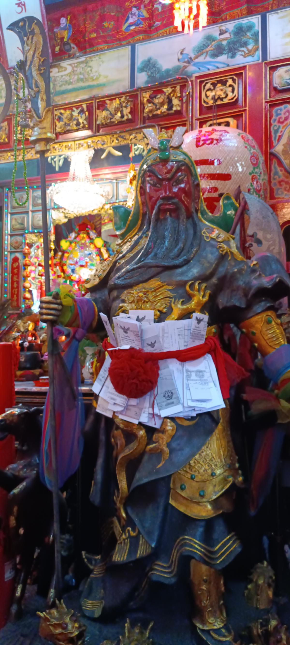 Contract documents presented to Guan Yu at the shrine in Thonburi, Bangkok. Contract documents presented to Guan Yu at the shrine in Thonburi, Bangkok.