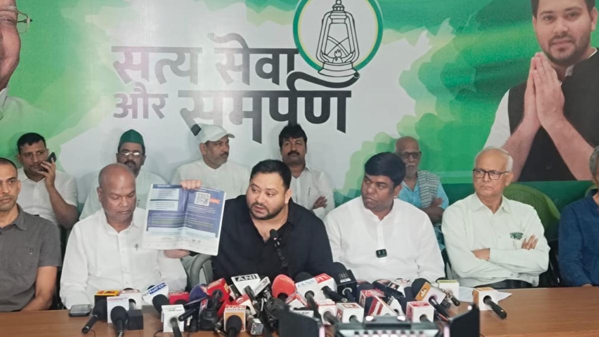 Immediately stop Special Intensive Revision of electoral rolls in Bihar, say INDIA bloc leaders