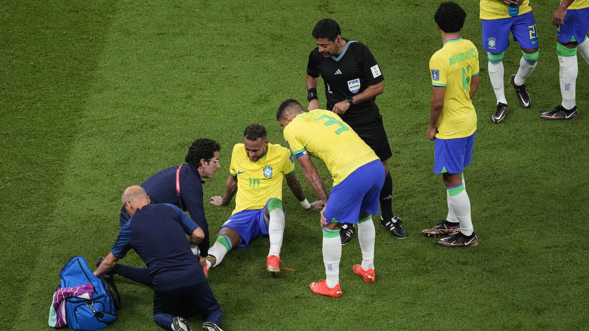 Neymar working ‘24 hours a day’ to return to World Cup action, says Marquinhos