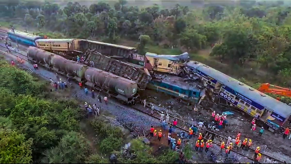 No evidence of loco pilots watching cricket during A.P. train crash as claimed by Railway Minister