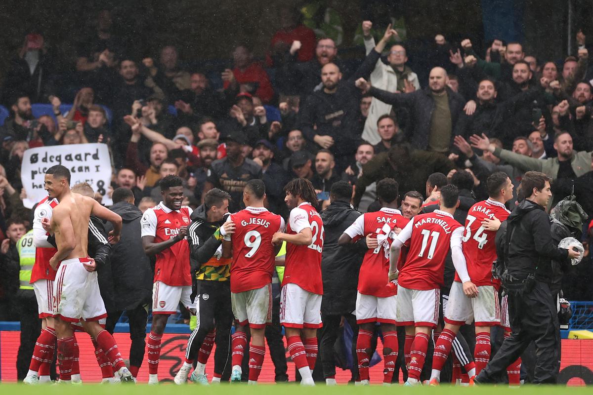 Premier League 2022/23 | Gabriel’s goal at Chelsea sends Arsenal back to the top