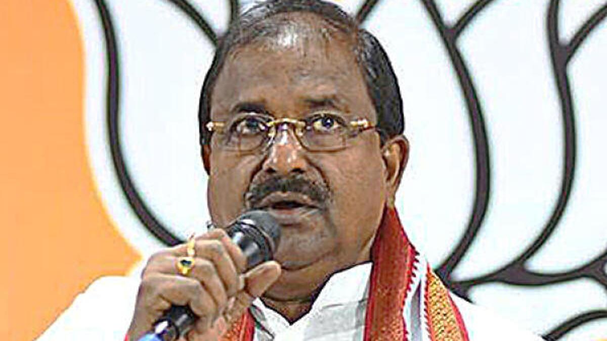 Somu Veerraju ‘warns’ State government against attacks on leaders of opposition parties 