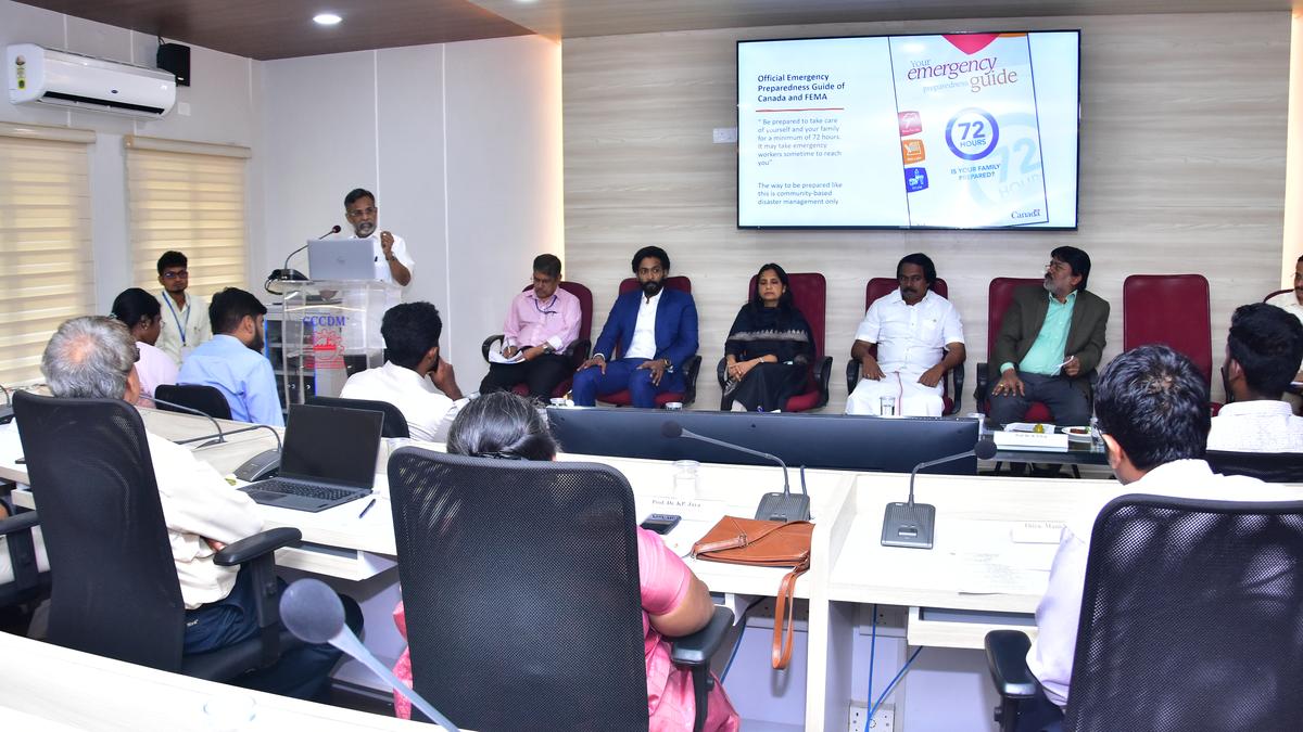 Workshop on disaster risk management held