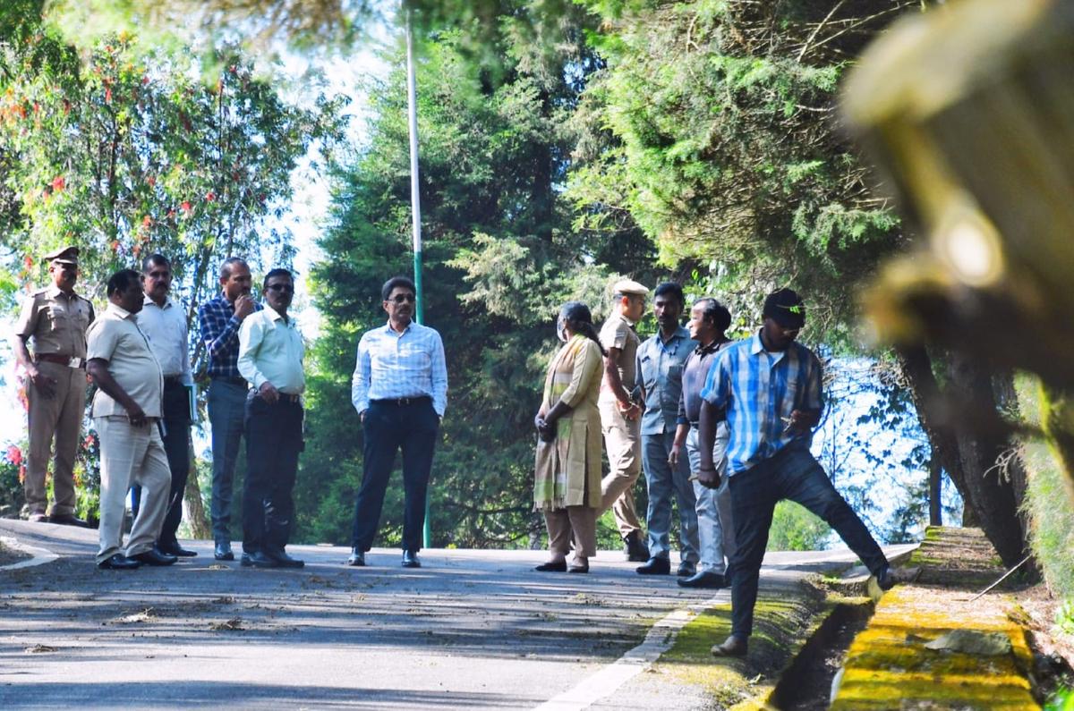 CB-CID DGP visits Kodanad estate