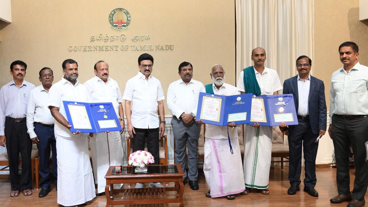 T.N. CM Stalin distributes awards to three farmers for excellence in organic farming