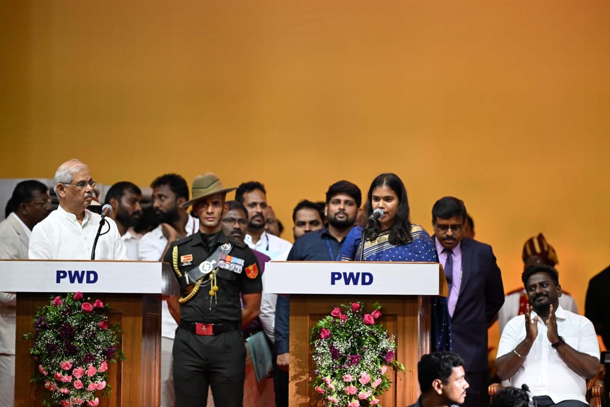 Tamil Nadu Governor Rajendra Vishwanath Arlekar administers oath of office to S. Keerthana during the swearing-in ceremony on May 10, 2026