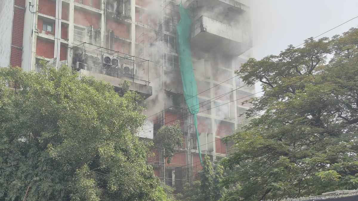 Fire breaks out at BSNL office on Anna Salai in Chennai