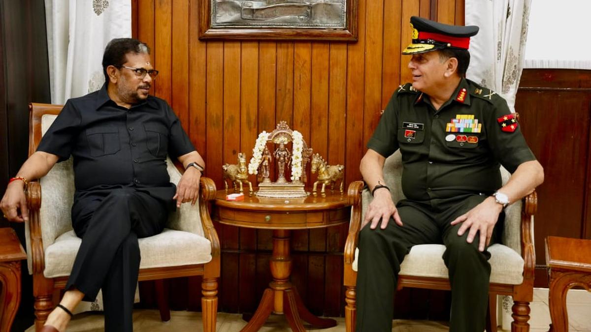 Army GOC-in-Chief moots Civil-Defence synergy during talks with Lt. Governor, Auroville Foundation