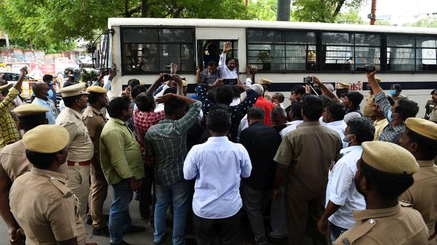 Madurai Kamaraj University convocation row: Political parties protest against Governor