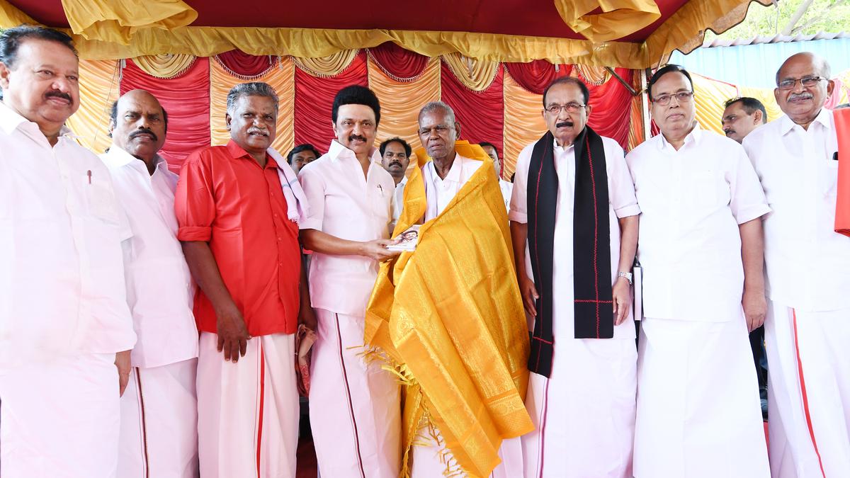 CM Stalin felicitates CPI leader Nallakannu on his 98th birthday