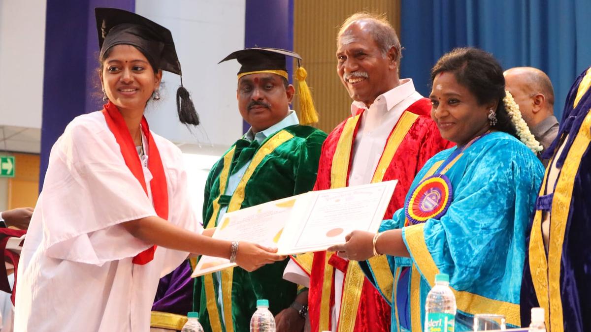 Strive to make India a global hub of research and innovation: LG tells academic fraternity