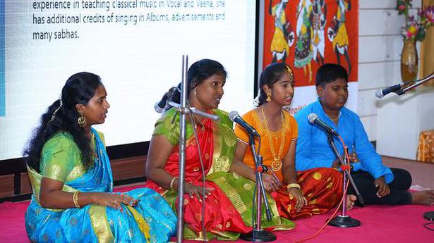 refugees-display-diversity-in-tamil-culture-the-hindu