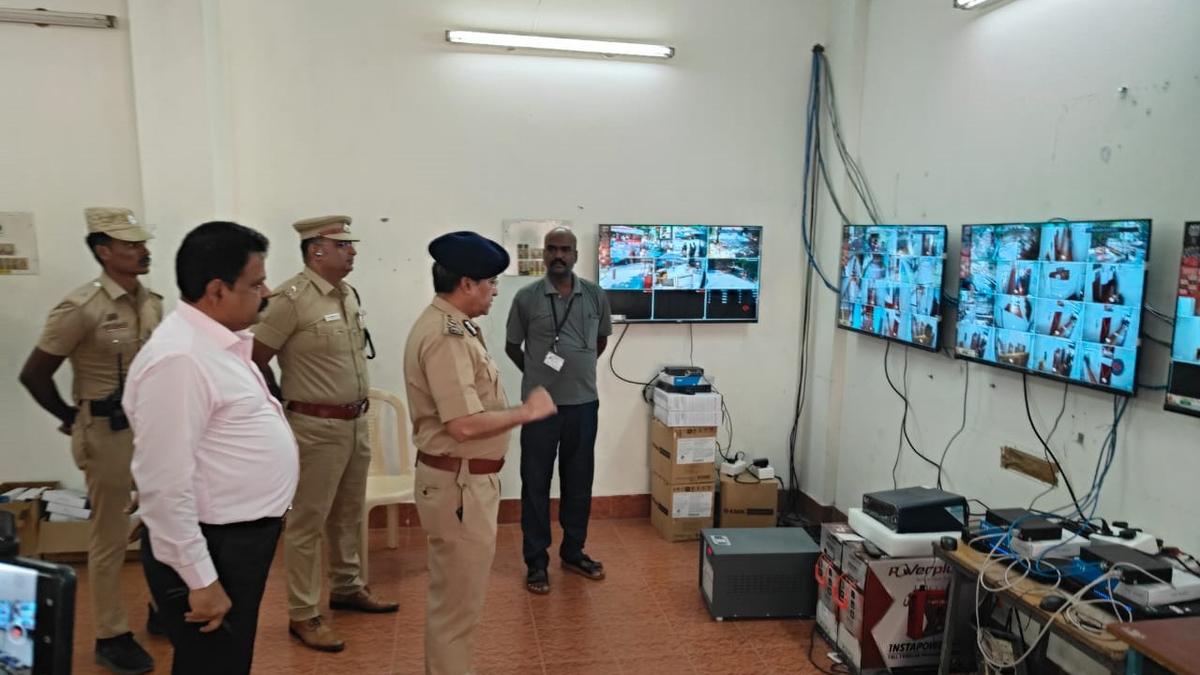 Tambaram City Police Commissioner inspects security arrangements in counting centre