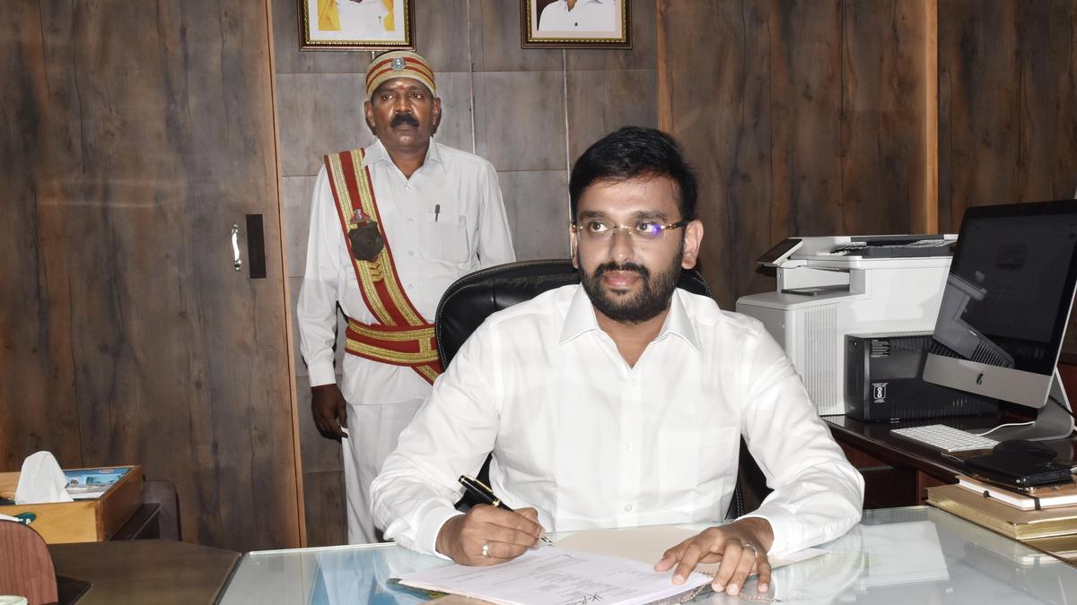 A. Arun Thamburaj takes charge as Cuddalore Collector