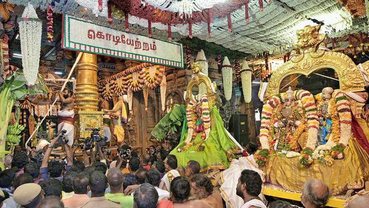 16,000 devotees can witness celestial wedding at Meenakshi ...