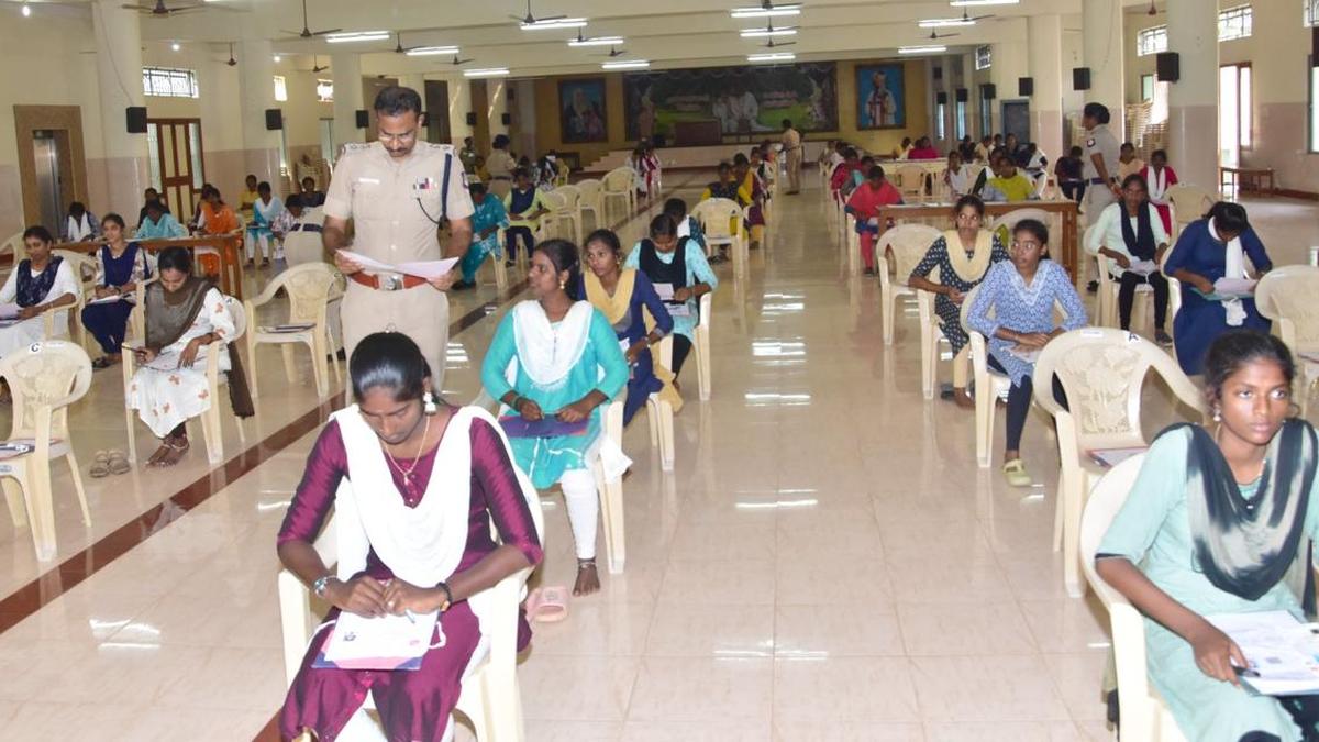Over 19,000 appear for TNUSRB exam in two districts