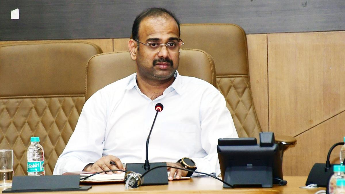 Chennai Corporation commissioner holds meeting on accessibility