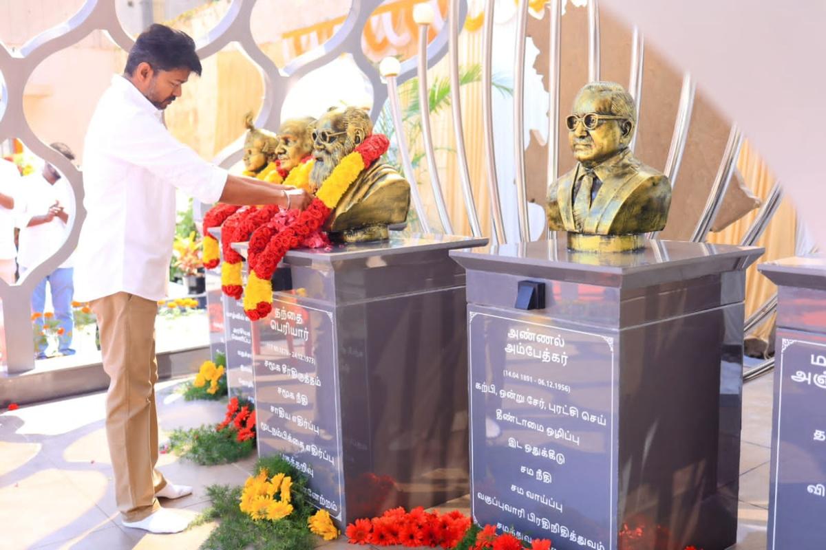 Actor-politician and Tamilaga Vettri Kazhagam president Vijay unveiled busts of party’s ideological icons at the party headquarters in Panaiyur on Sunday. Actor-politician and Tamilaga Vettri Kazhagam president Vijay unveiled busts of party’s ideological icons at the party headquarters in Panaiyur on Sunday.