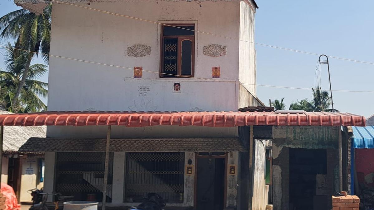 Burglars decamp with gold jewellery in Ranipet