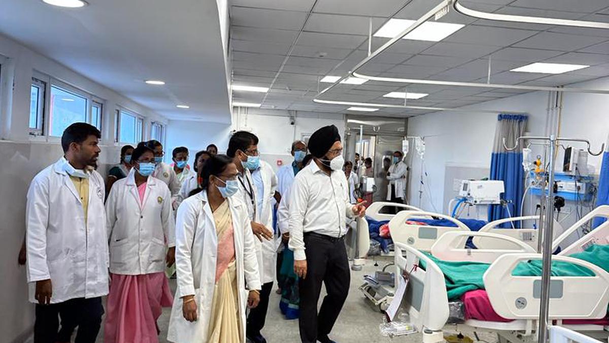 Health Secretary Pays Surprise Visit To Stanley Medical College 