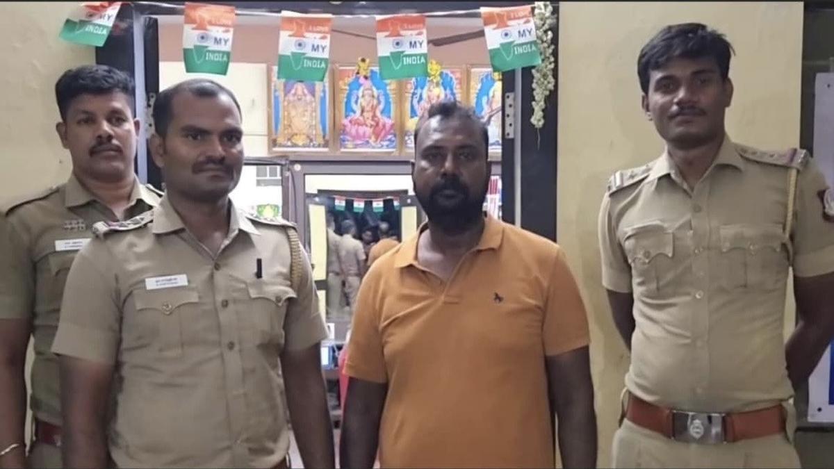 Man held for pledging fake gold jewellery in Tirupattur