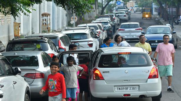 Perennial parking problem in Puducherry worsens with onset of festive season