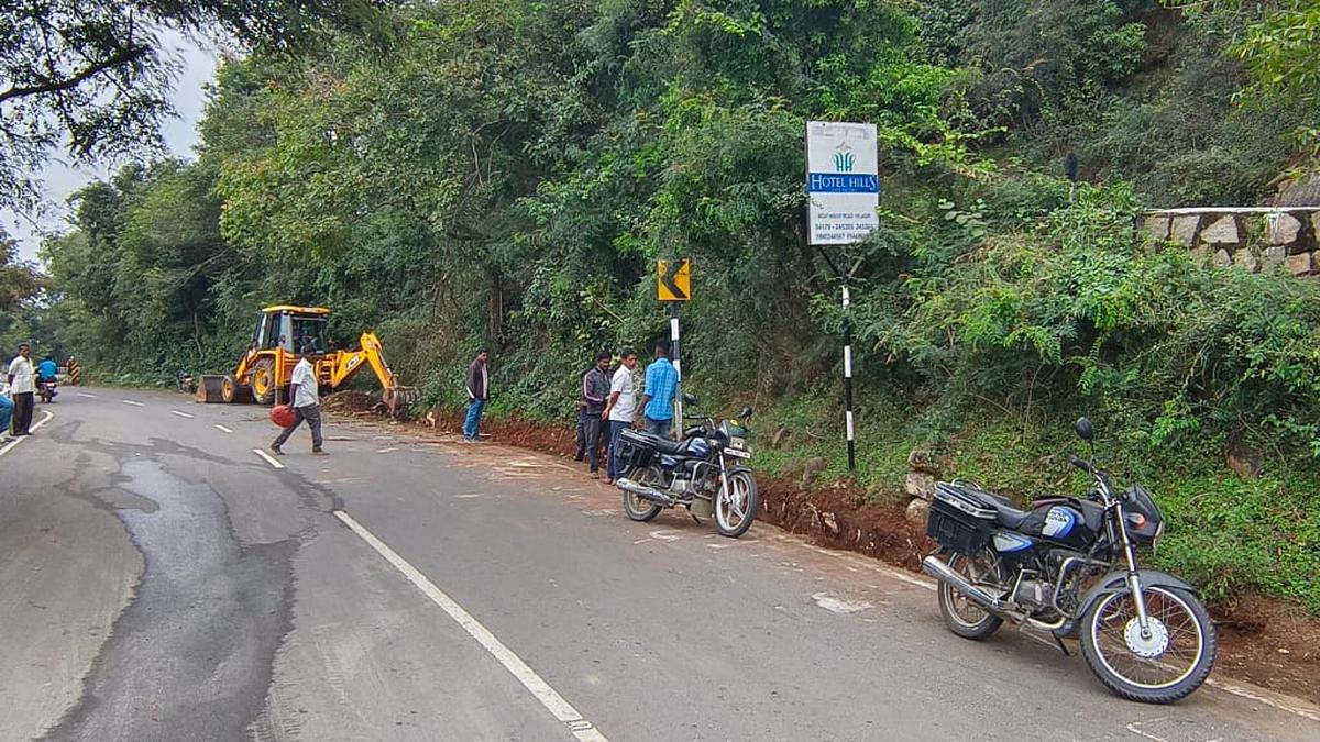 Solar powered lights for Yelagiri Hills road in Tirupattur soon