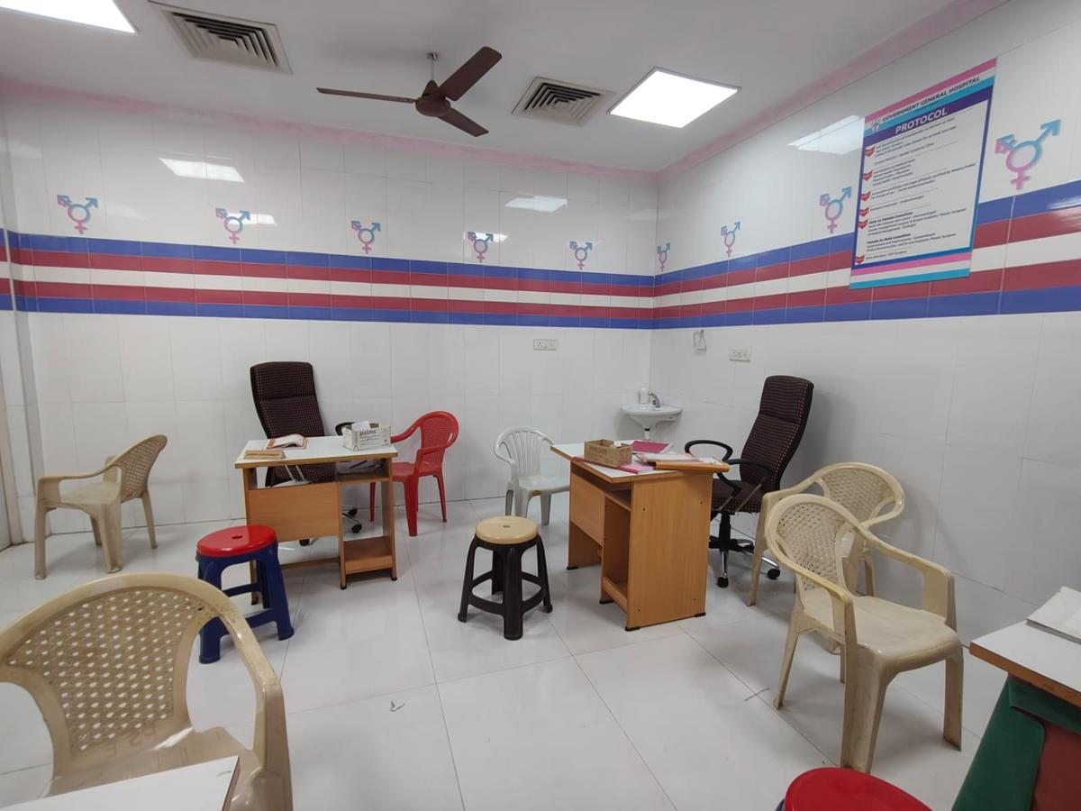 The clinic, which operates on Fridays from 9 a.m. to 1 p.m., employs a psychiatrist, an endocrinologist, a venereologist, a physician, and plastic surgeons