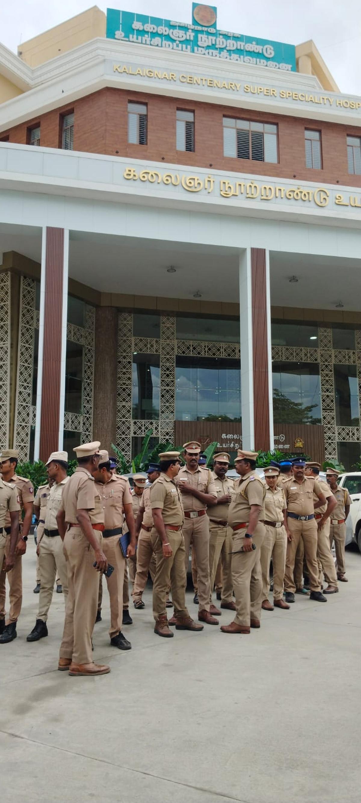 Police personnel outside Kalaignar Centenary Super Speciality Hospital 