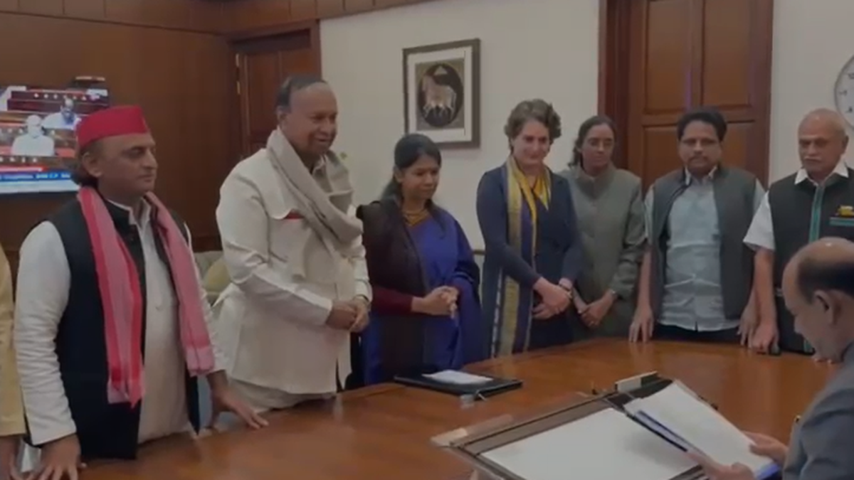 विपक्ष ने न्यायमूर्ति स्वामीनाथन के खिलाफ महाभियोग प्रस्ताव के लिए लोकसभा अध्यक्ष को नोटिस सौंपा