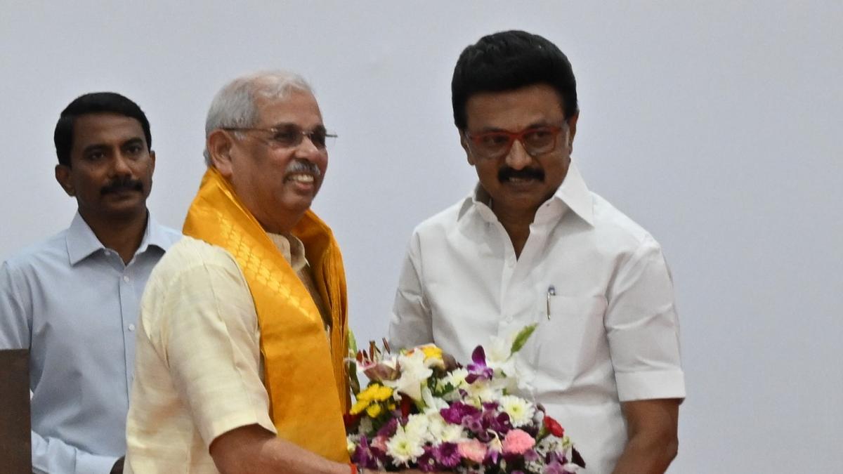 Rajendra Vishwanath Arlekar assumes additional charge as Tamil Nadu Governor