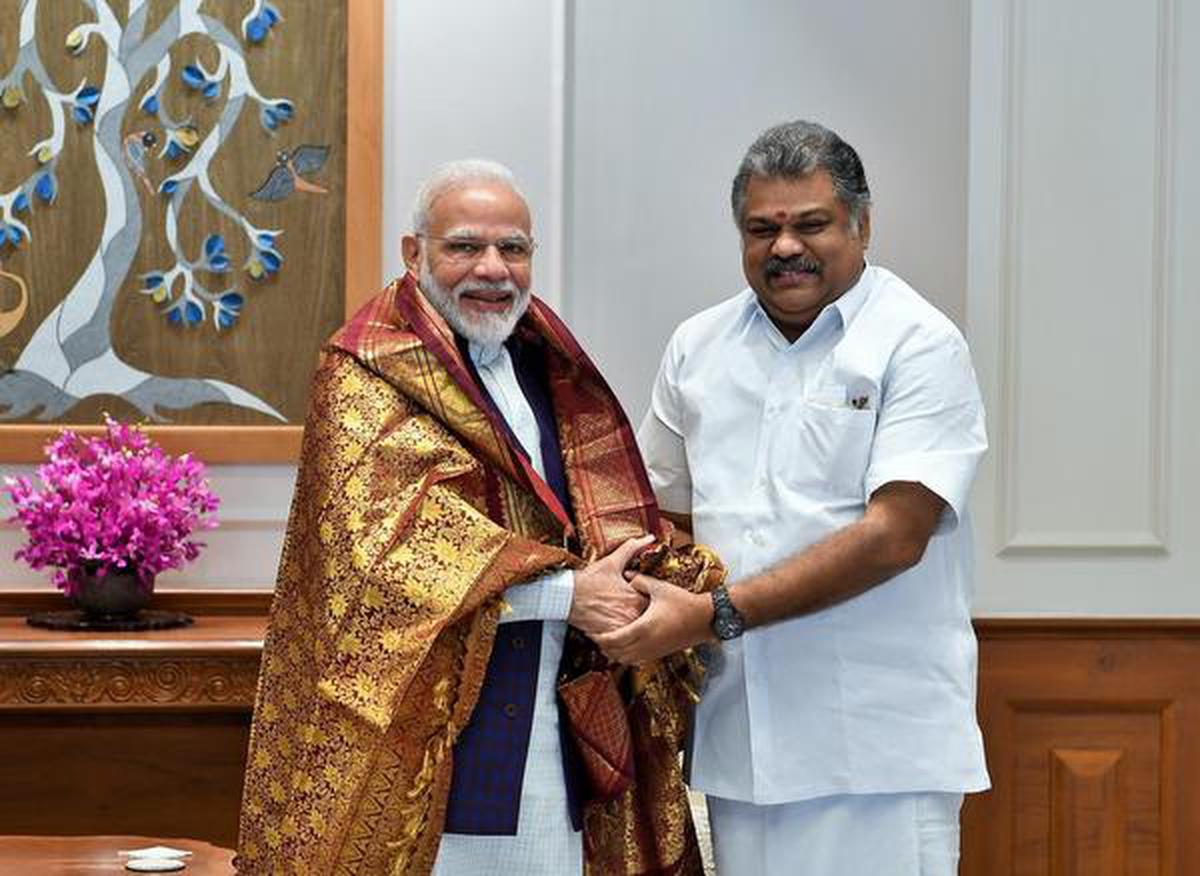 Vasan meets Modi, denies TMC-BJP merger is on anvil - The Hindu