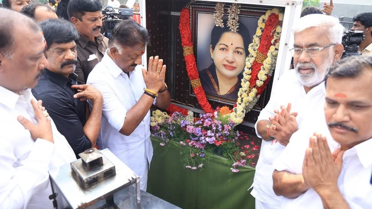 Pushed for AIADMK revival during meeting with Amit Shah, says Panneerselvam