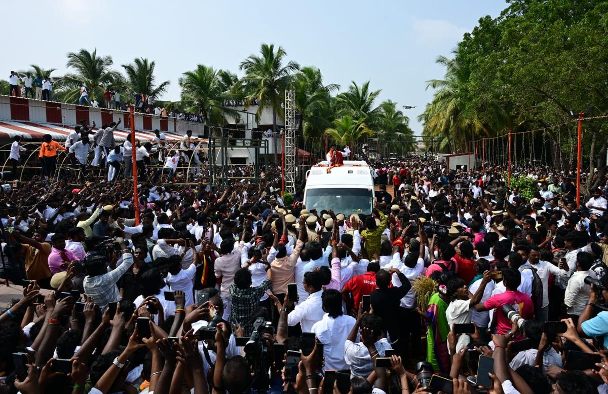 Residents of Parandur and surrounding villages have been protesting for more than 900 days against the acquisition of farmlands for the proposed airport, nearly 70 km from Chennai