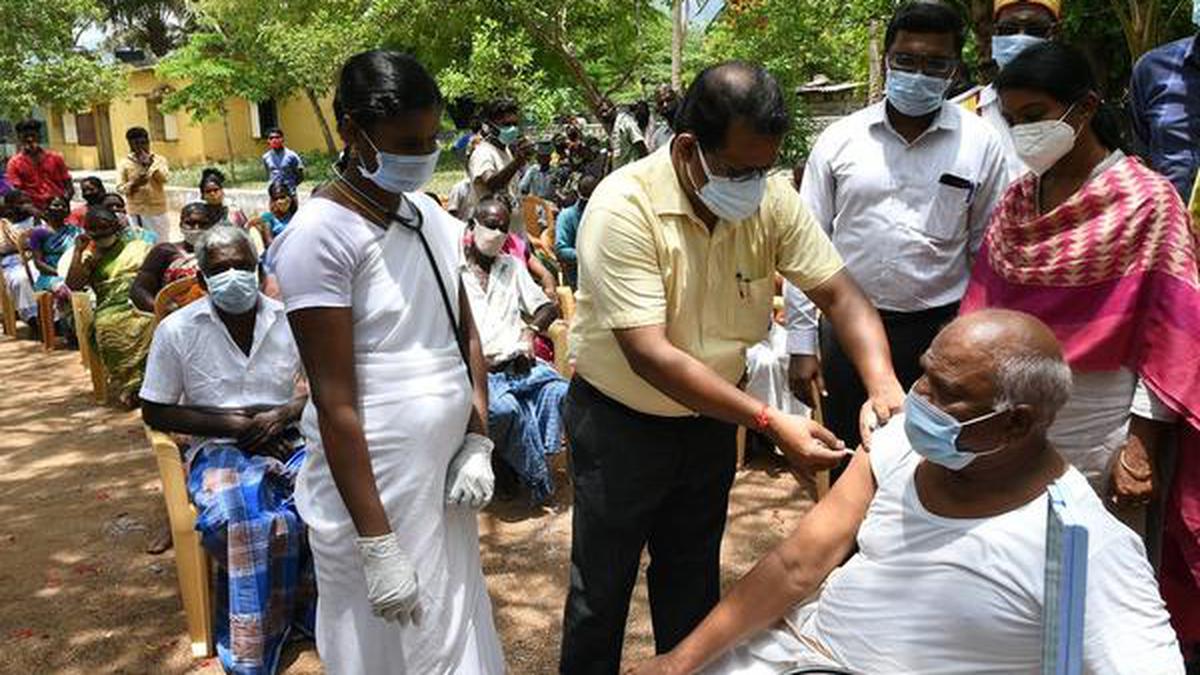 Coronavirus | India can expect around 1.3 billion doses of vaccines, says epidemiologist Chandrakant Lahariya