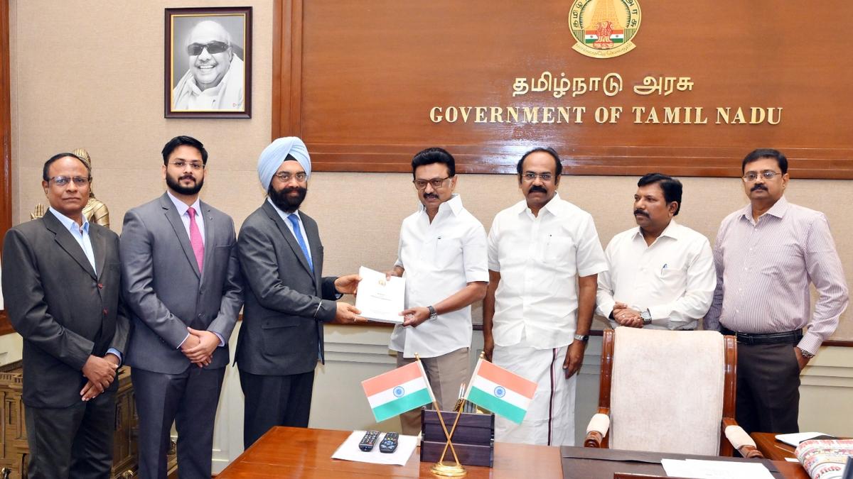 Amid govt. employees’ strike call, Pension Committee submits final report to T.N. CM Stalin